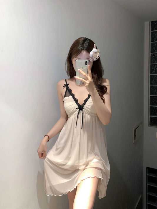 Vanilla Noir Lace Nightdress
